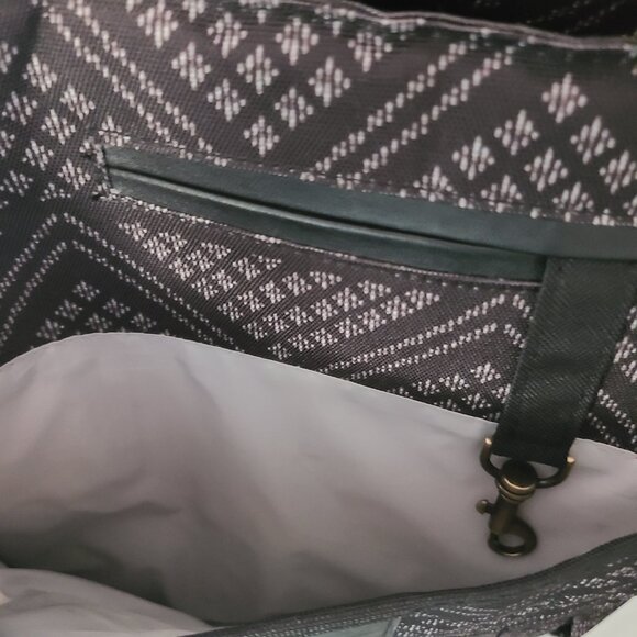 JJ Cole Infant Baby Backpack Diaper Bag Large Capacity - Picture 3 of 13